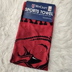 WINCRAFT Arkansas Razorback Golf Tailgate Towel 16"X25" Hook‎ Grommet NWT